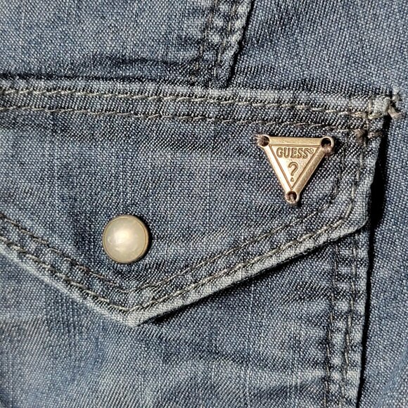 Guess Womens Blue Denim Jean Long Sleeve Western Fitted Snap Button Shirt Small - Picture 6 of 9